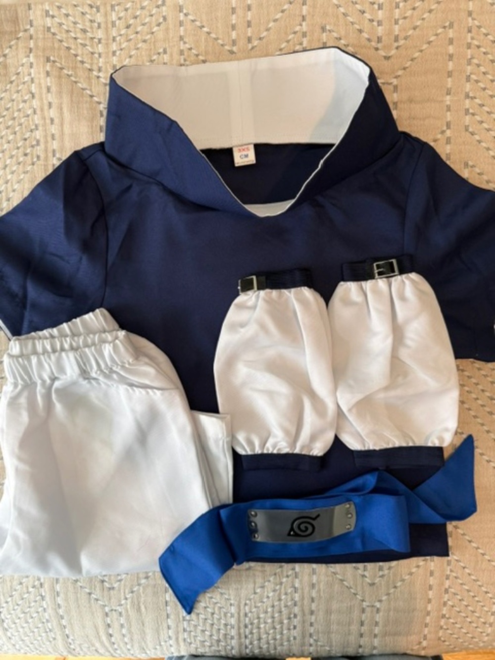 Kids Uchiha Sasuke Costume in Size M
